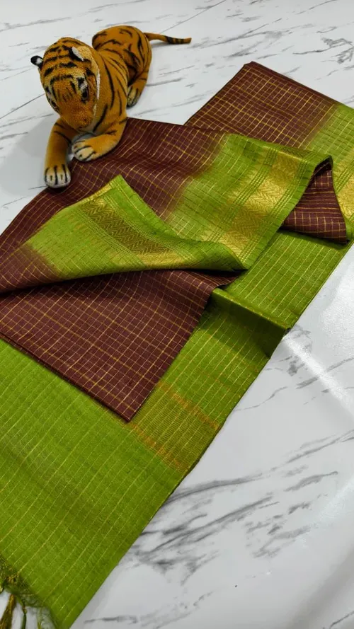 Traditional Mangalgiri Cotton Saree with Mini Check Design & Handwoven Finish